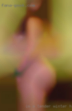 I'm Winter Haven, FL a tender and romantic woman.